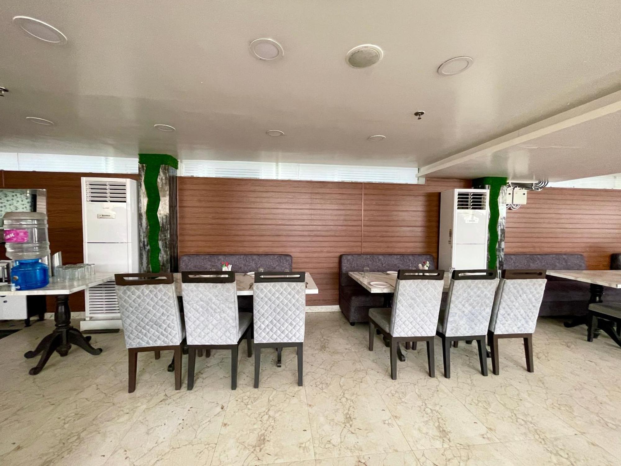 Hotel Tbs In Puri Exterior photo