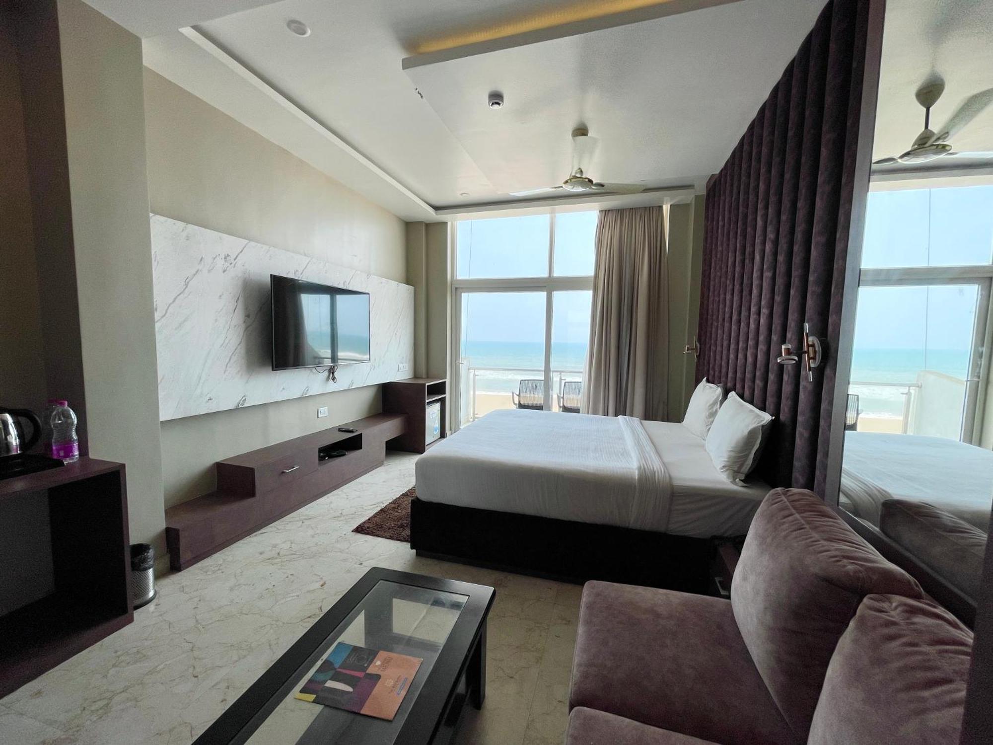 Hotel Tbs In Puri Exterior photo
