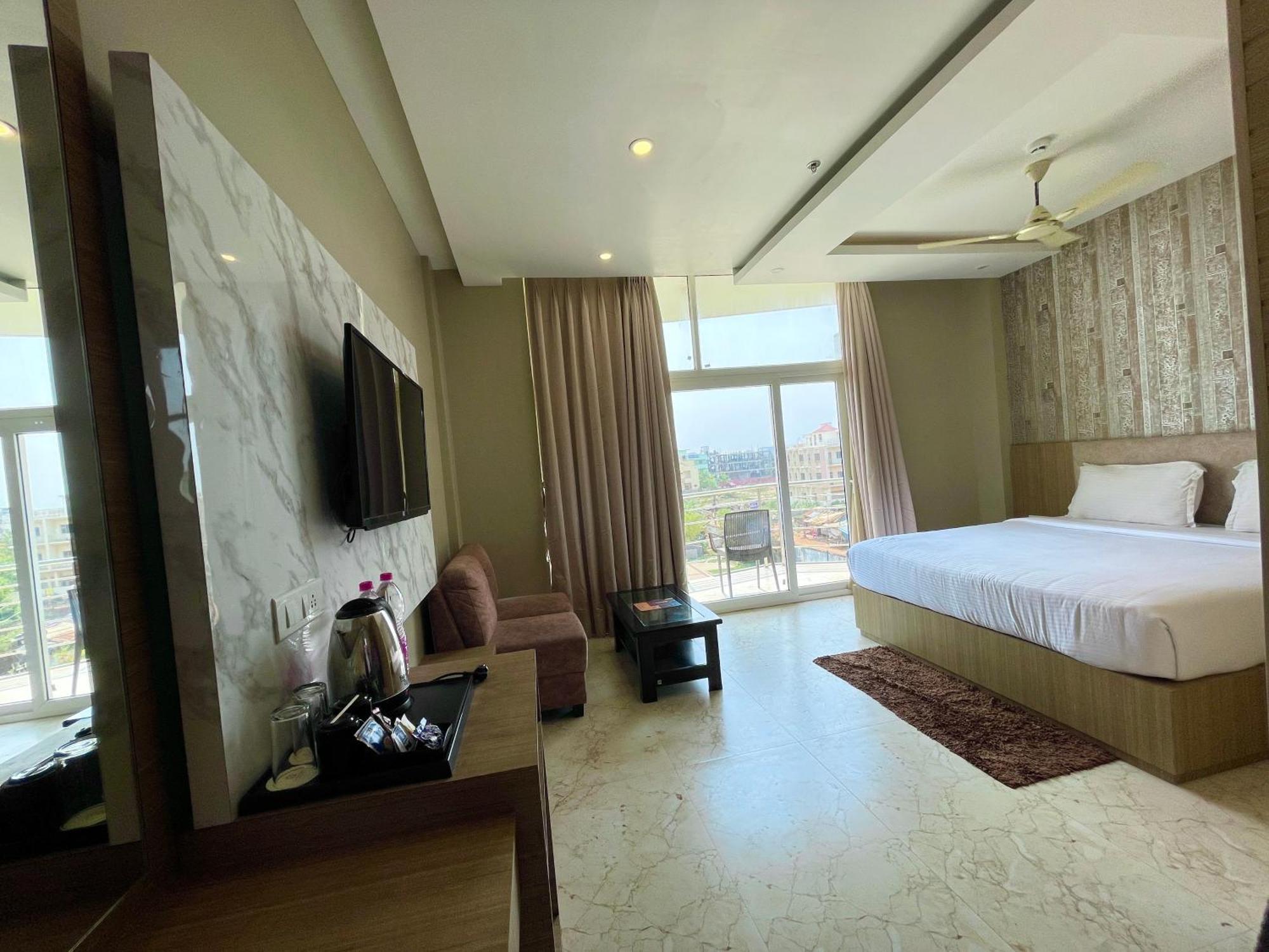 Hotel Tbs In Puri Exterior photo