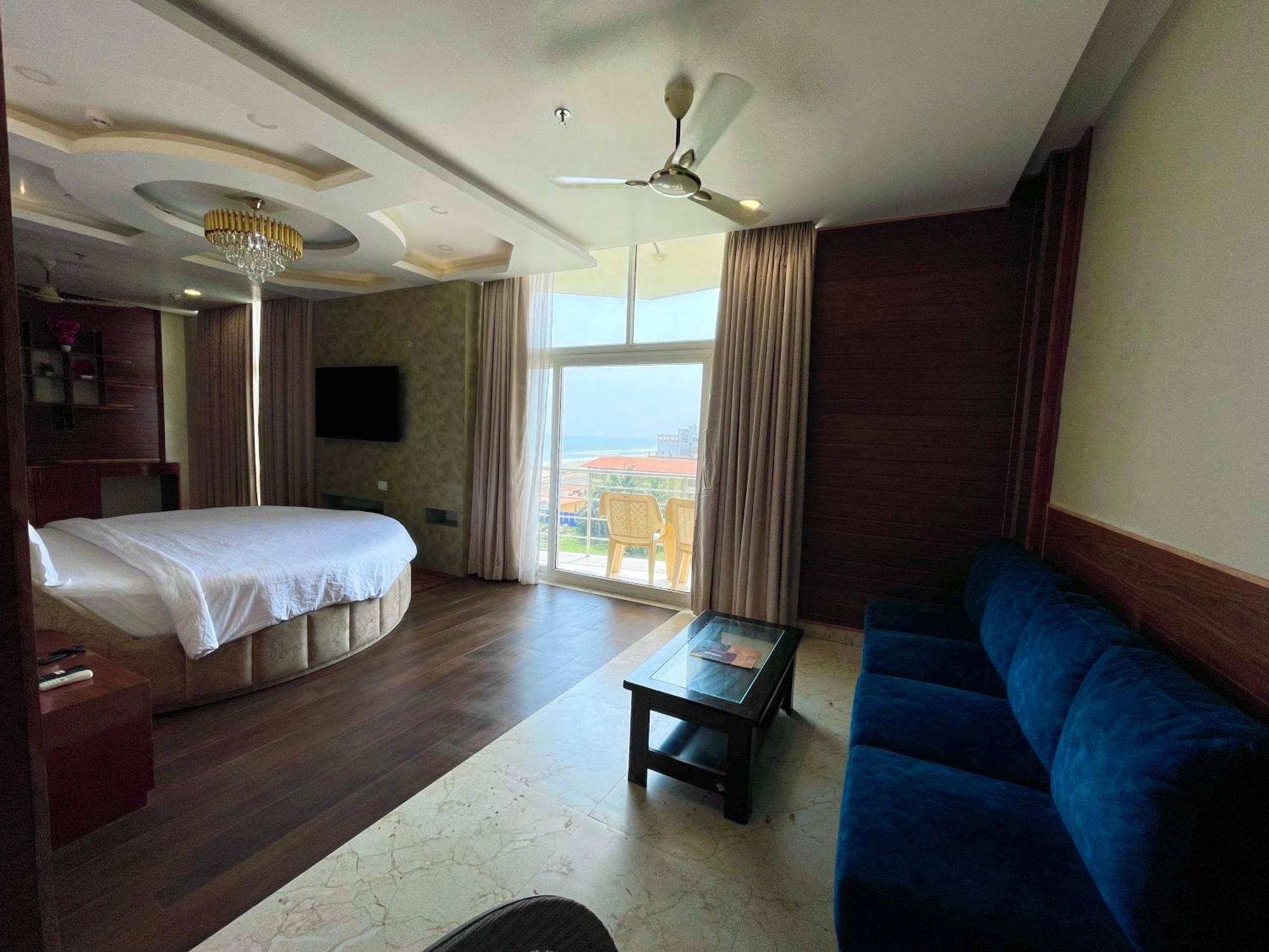 Hotel Tbs In Puri Exterior photo