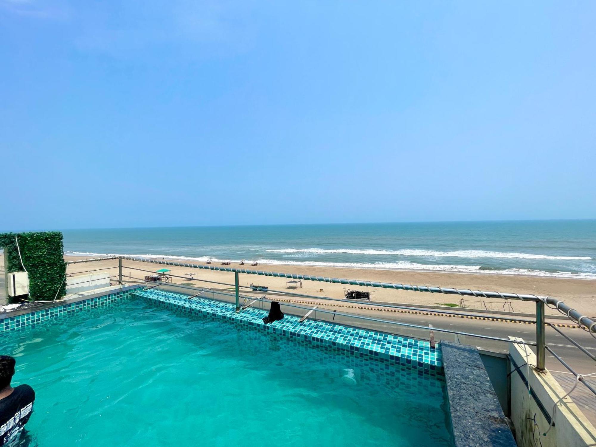 Hotel Tbs In Puri Exterior photo